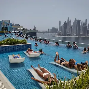 7-palm-jumeirah.dubaihotelsoffers.com/